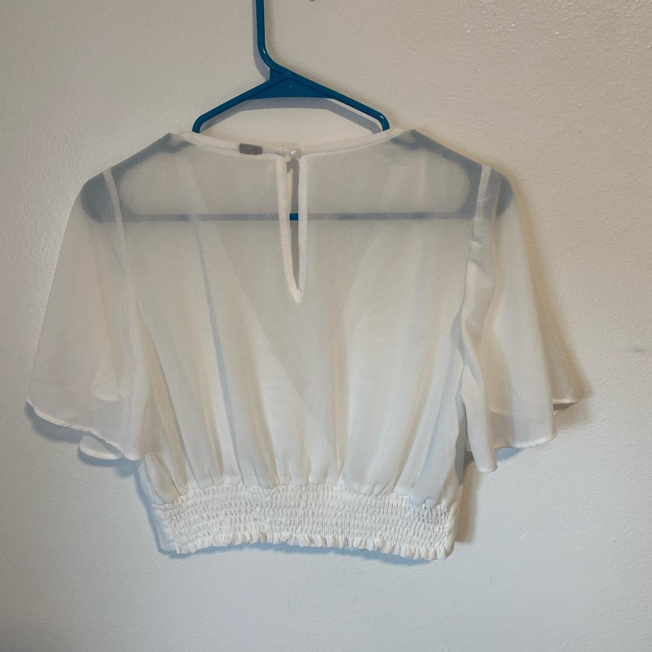 Very cute summer top #summer #cute #flowy - Depop