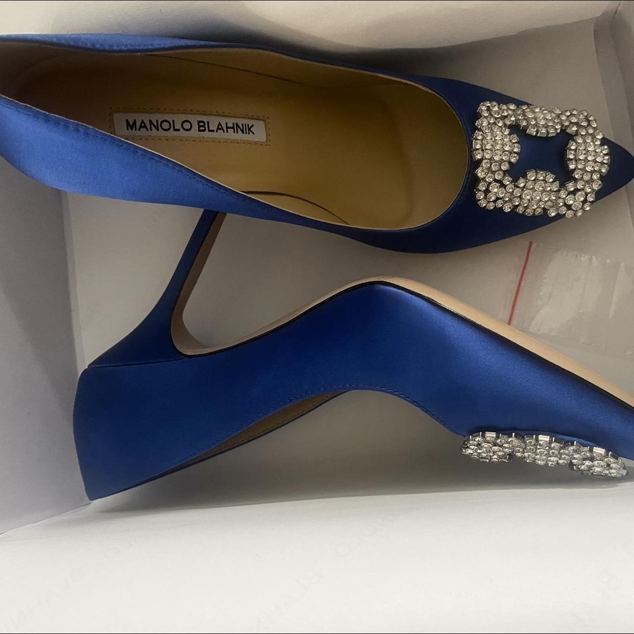 Manolo Blahnik Hangisi Size 38 - Depop