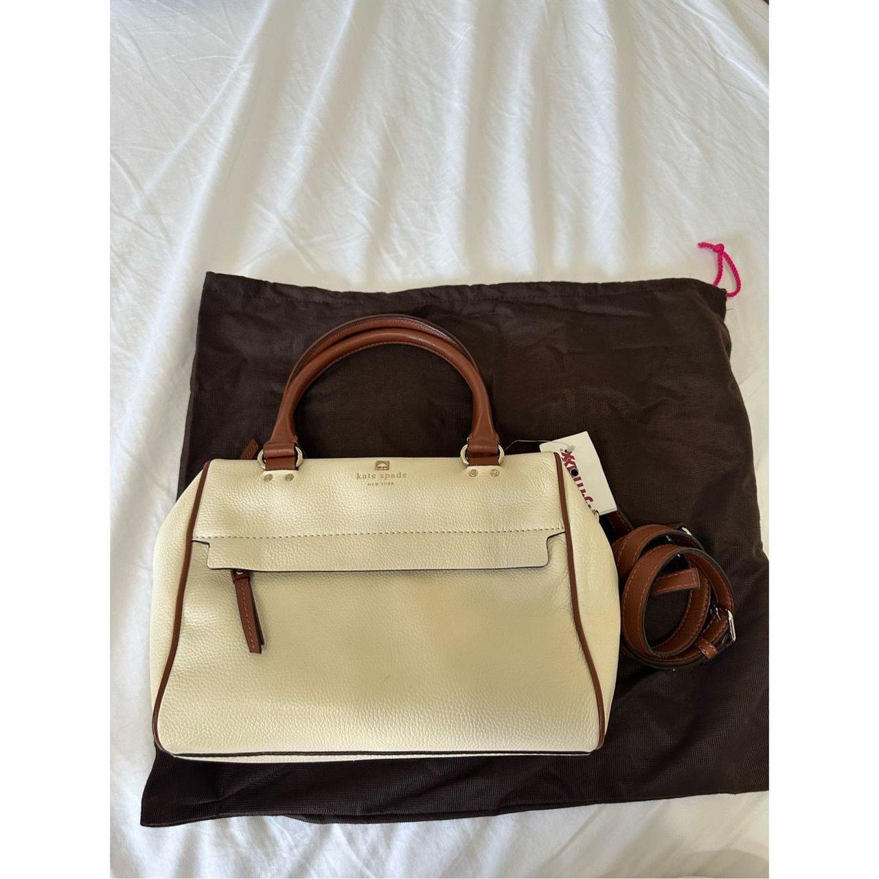 Kate Spade Grant Park Alida Shoulder Tote in - Depop