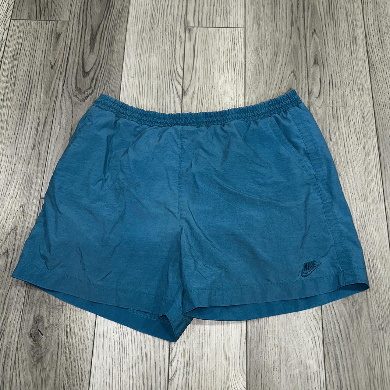 item listed by tfthreadz
