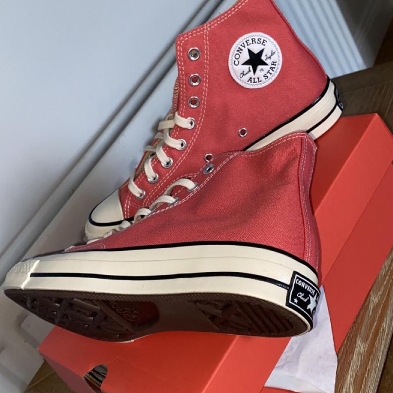 Coral on sale converse uk