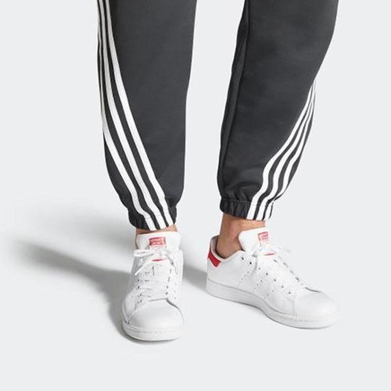 Adidas us 9 outlet uk 8.5 white