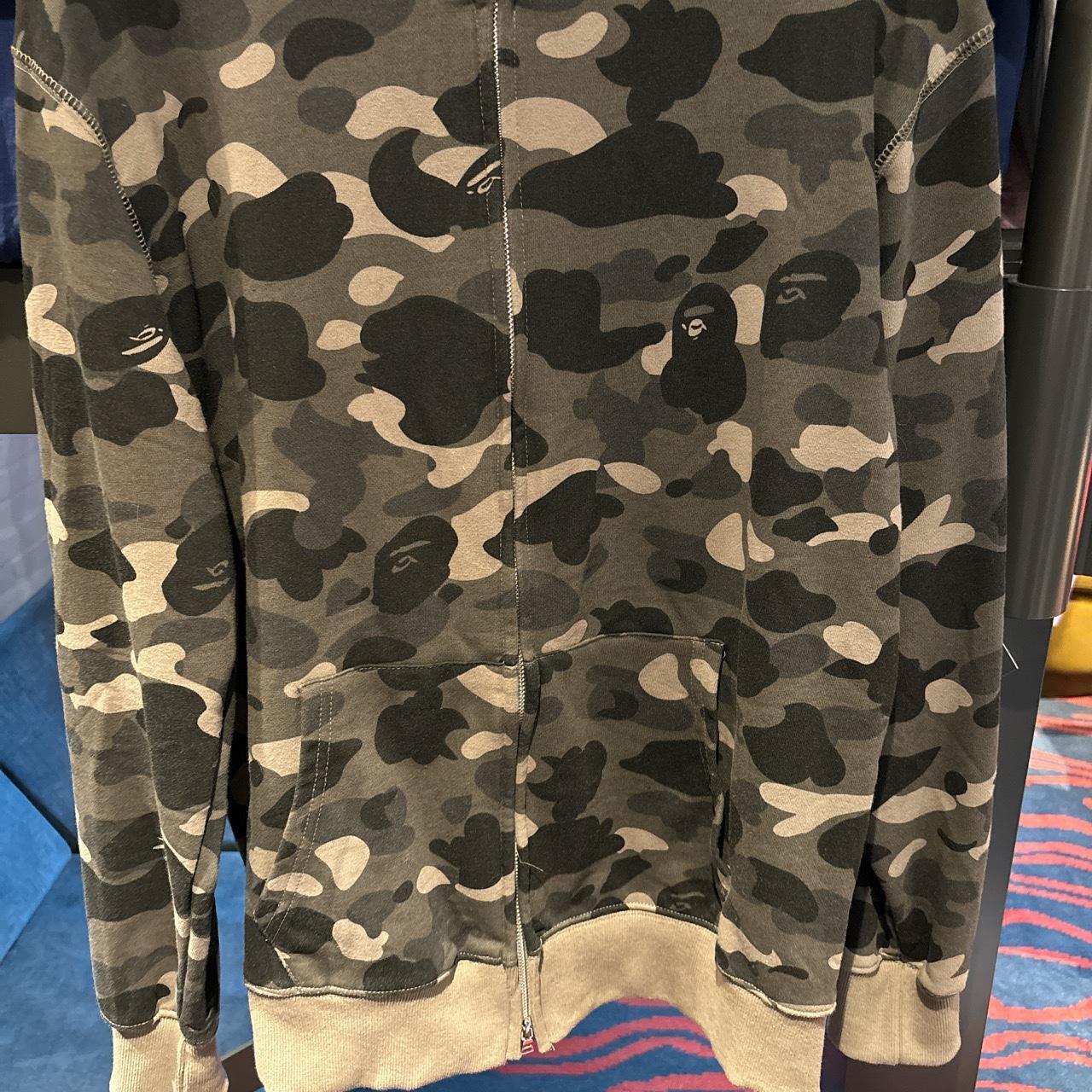 Camo bape hoodie never worn - Depop