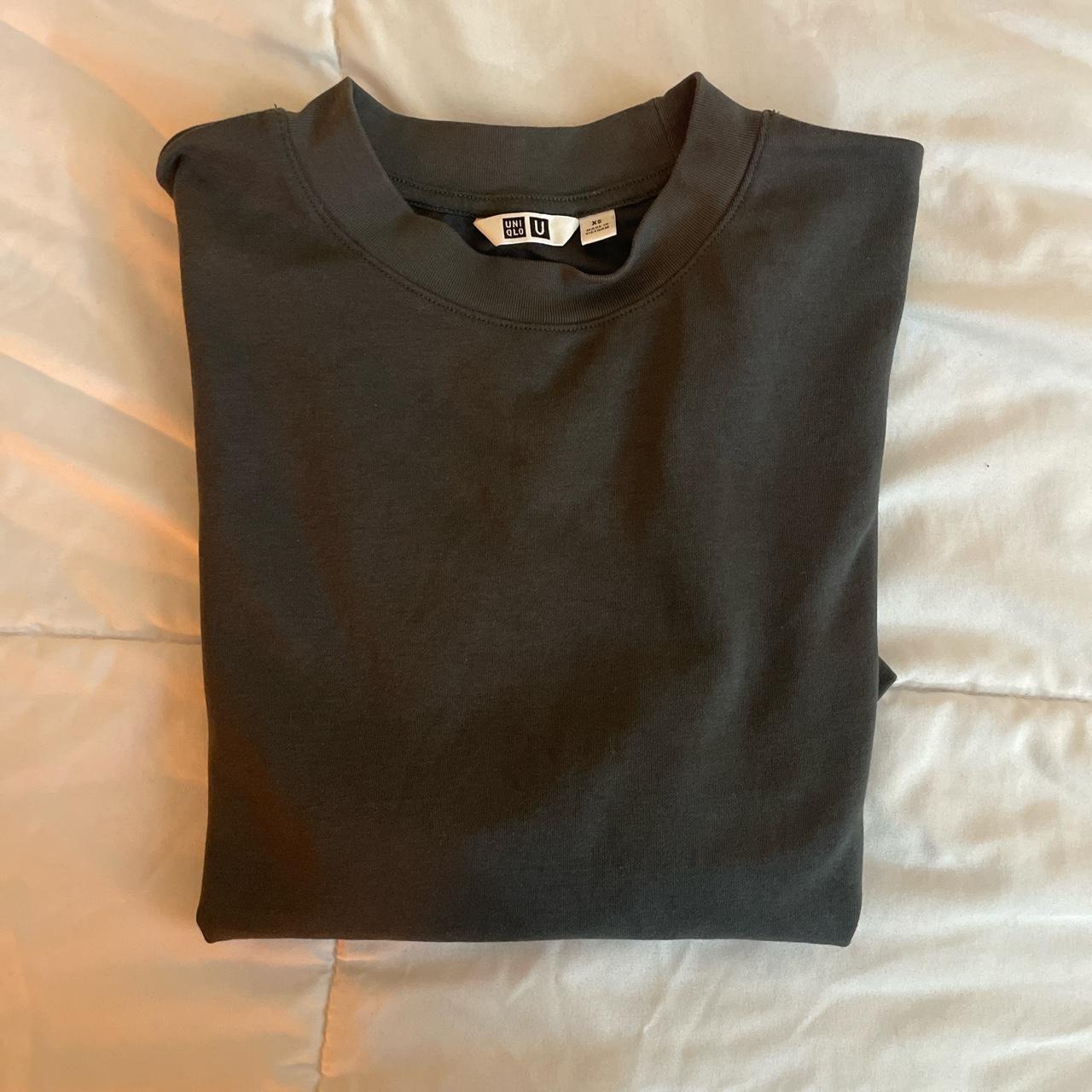 Men’s Uniqlo tee shirt in dark grey size... - Depop