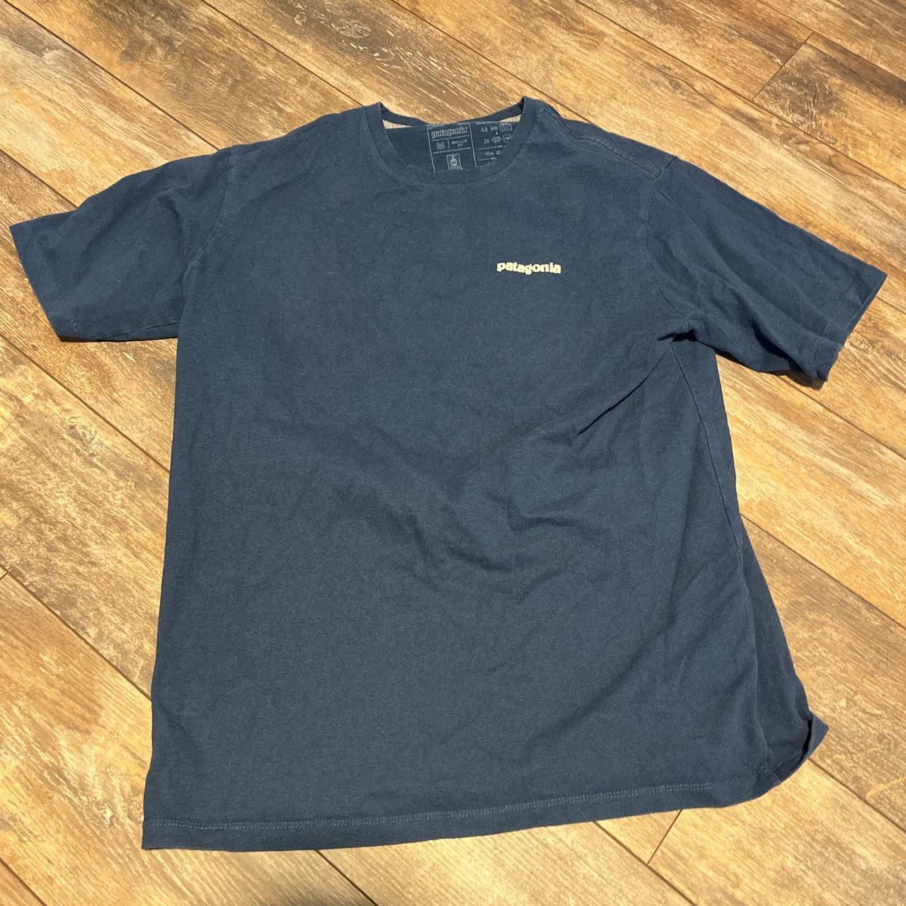 Patagonia Shirt - Depop