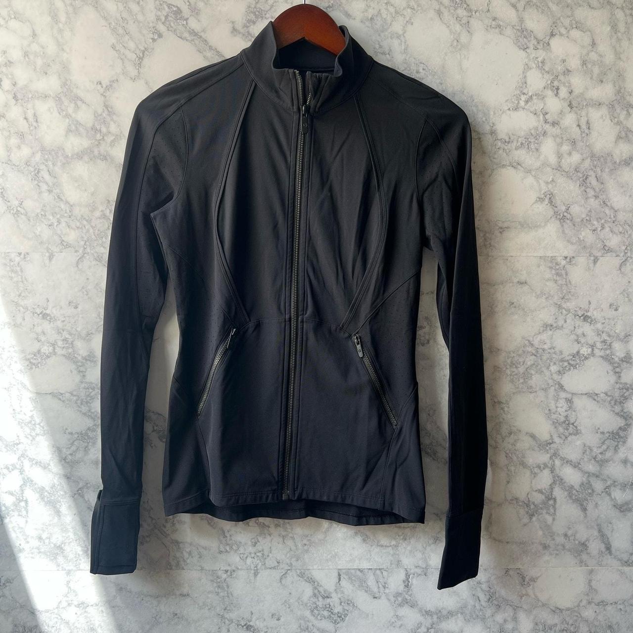 Lululemon Sleek 2024 Essentials Jacket