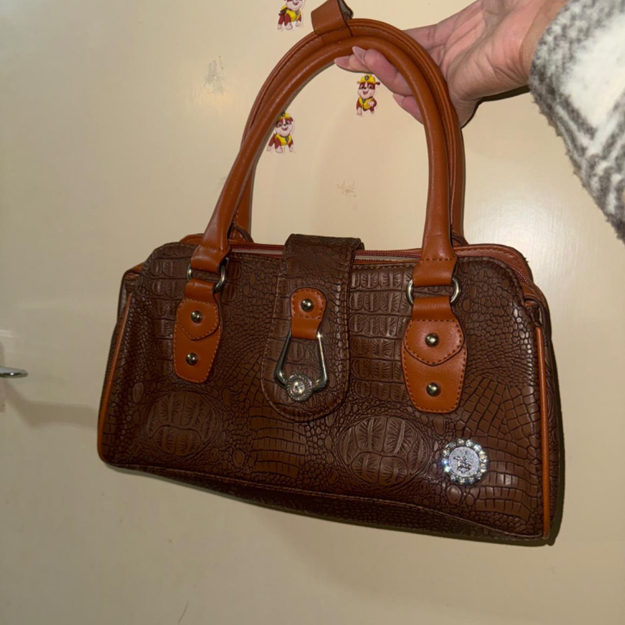 Vintage Polo Weili Boston Bag In excellent condition