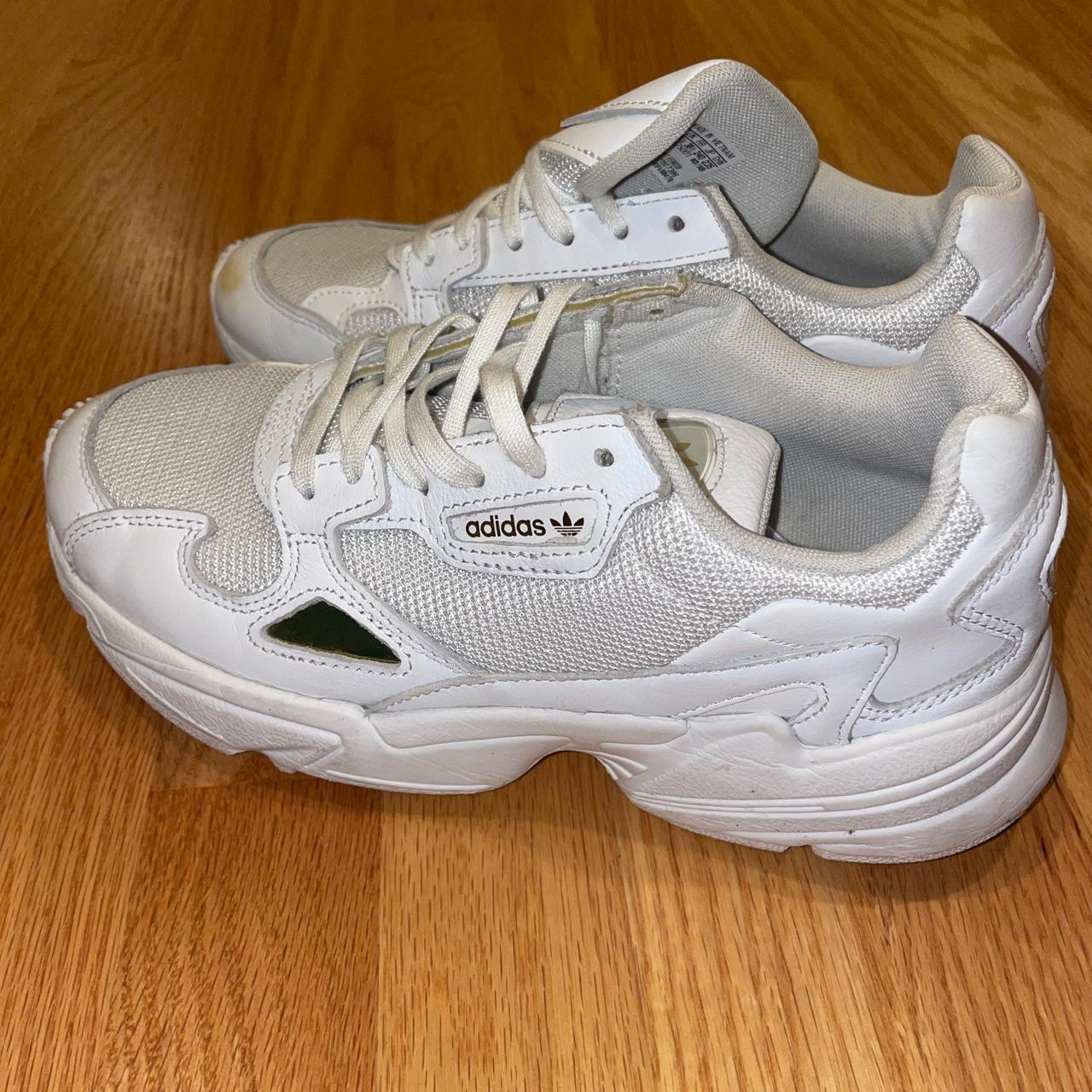 Size 7 adidas sneakers #sneakers #adidas - Depop