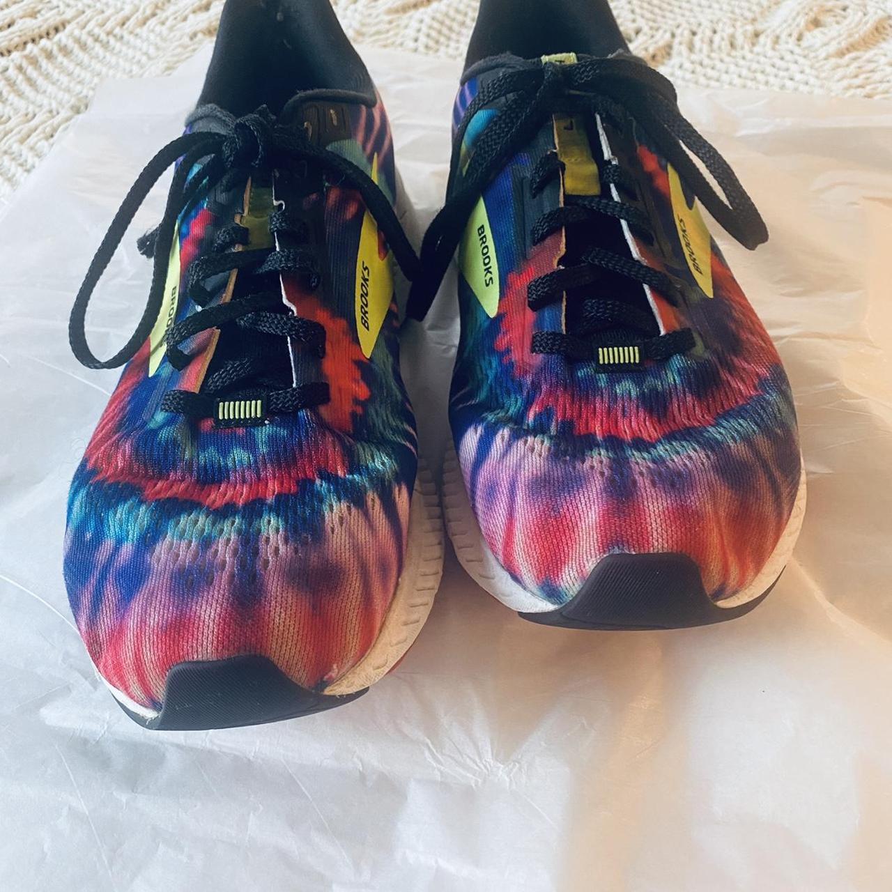 Brooks Tie Dye women's size 11. Look at pictures for... - Depop