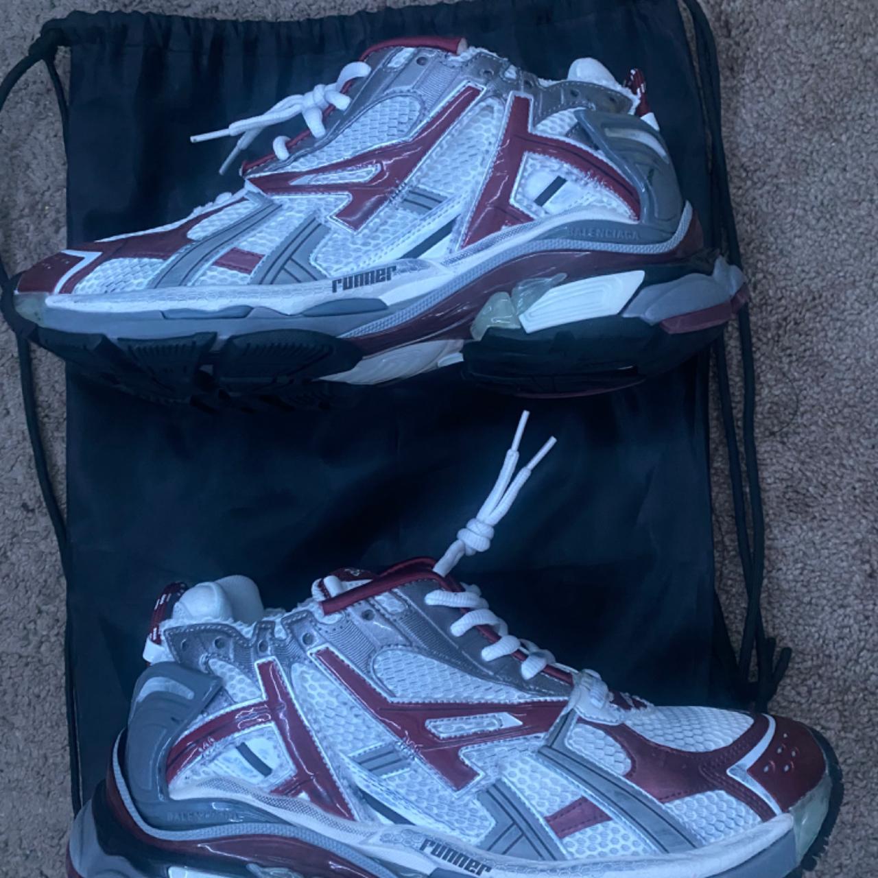 balenciaga race runners red and black