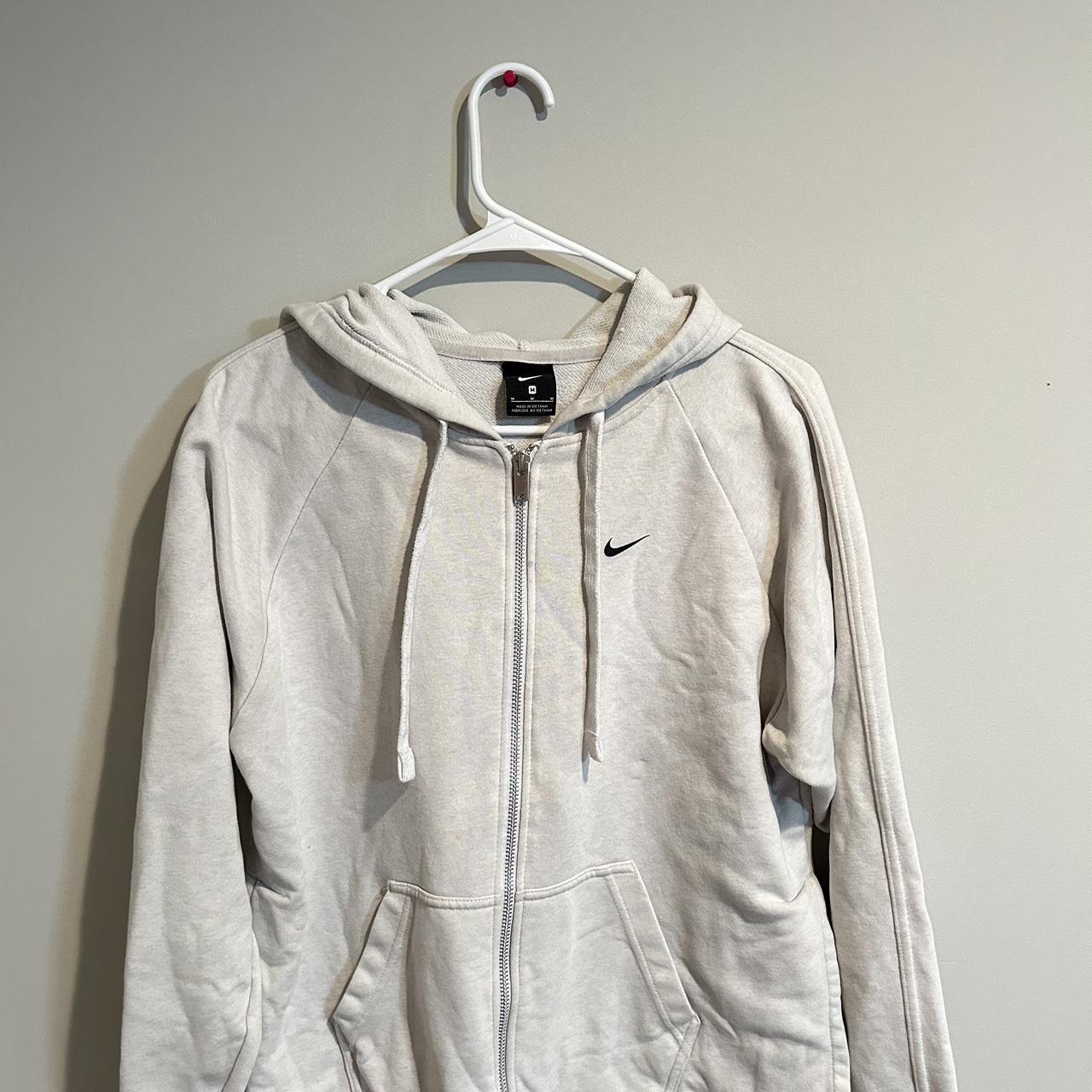 Nike on sale cream hoodie