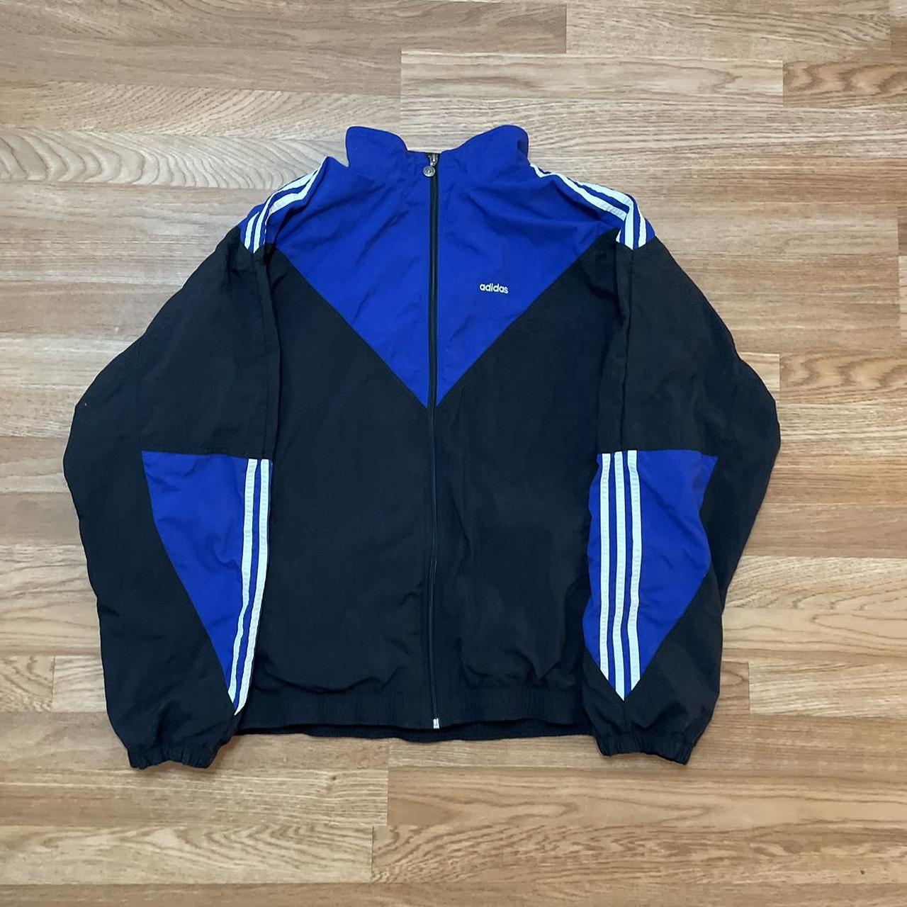 Adidas wind breaker Measurements are from pit to pit... - Depop