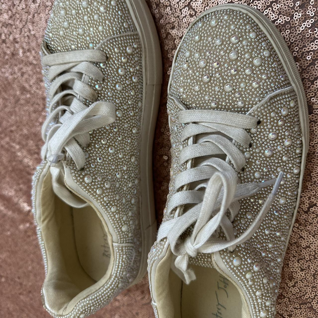 Betsey Johnson Womens Sidny Pearl