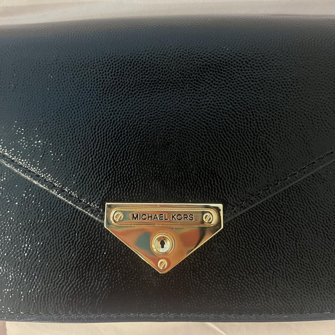 Michael kors envelope on sale purse