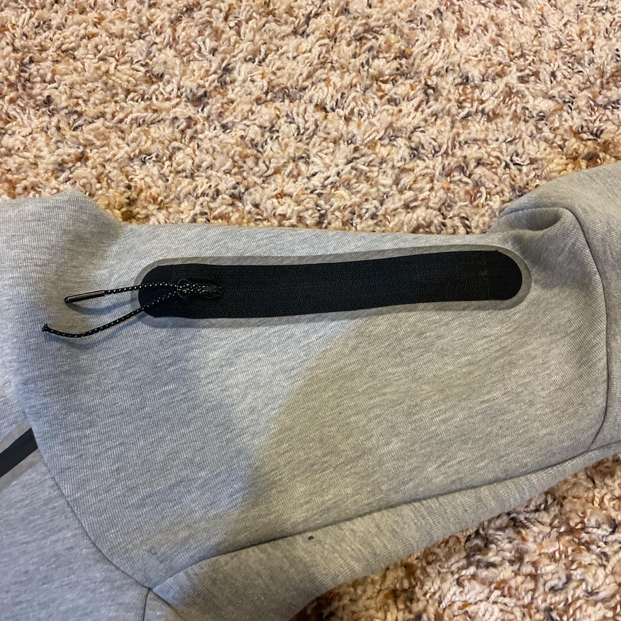 mens tech fleece grey
