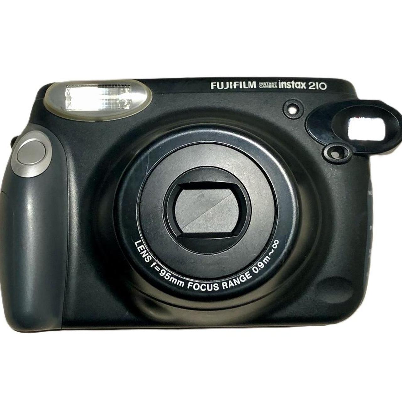 🐰 FUJIFILM INSTAX 210 POLAROID CAMERA 🐰 👌🏼 IN GREAT... Depop