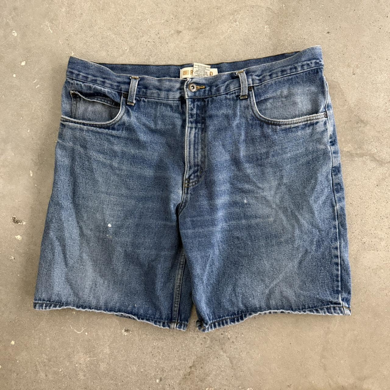 item listed by azoverflow