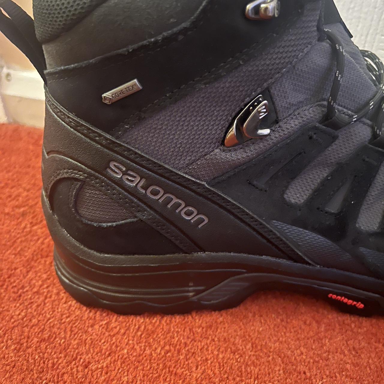 salomon mens walking boots