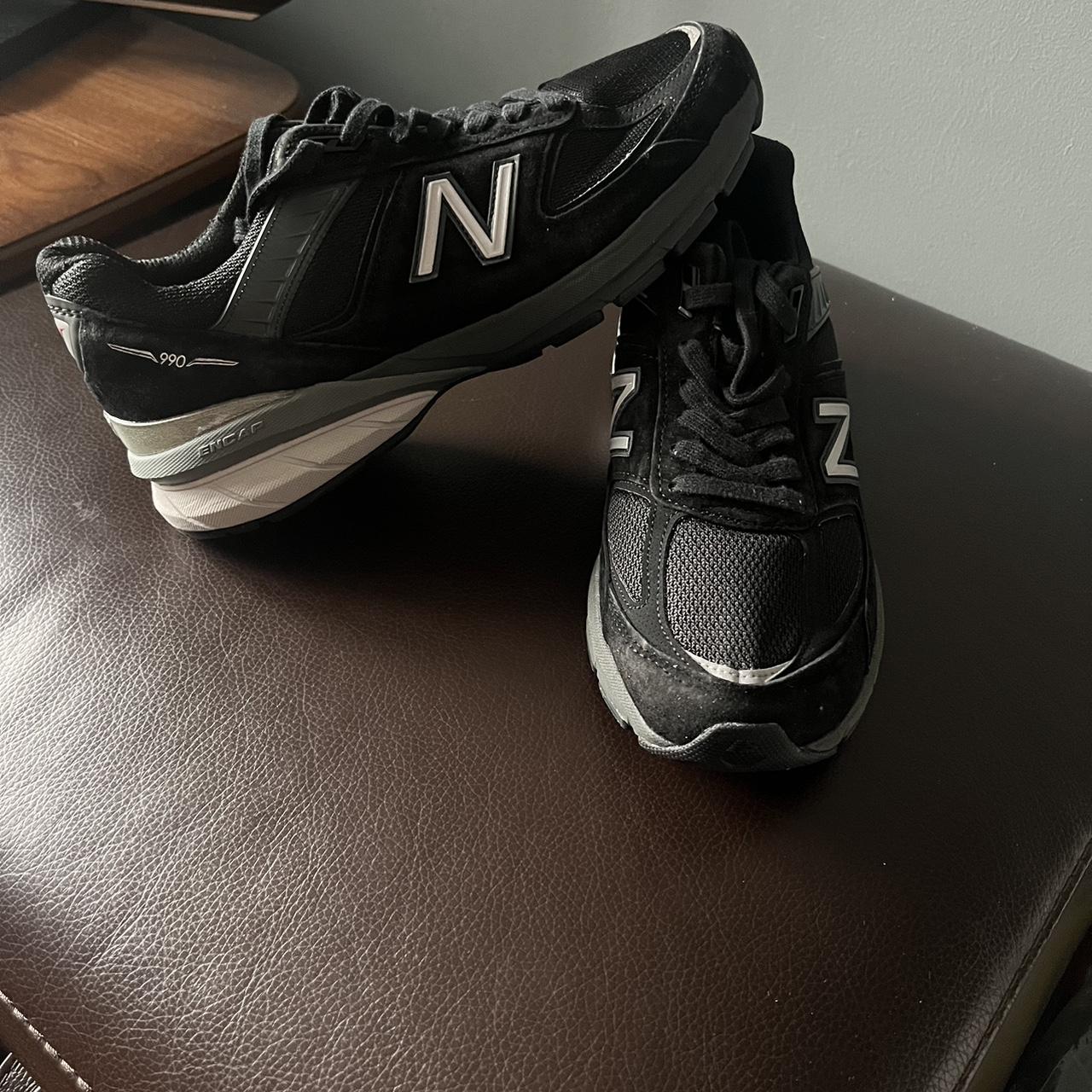 mens new balance trainers size 8
