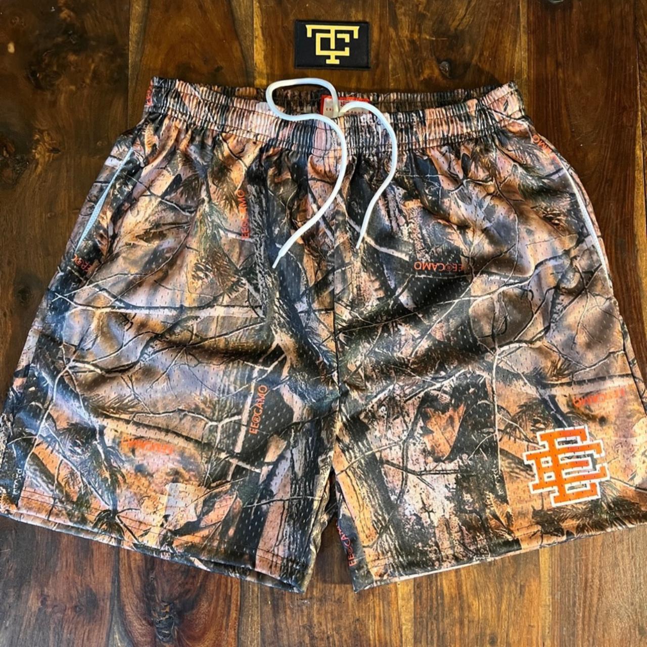 Eric Emanuel リアルツリー Eric Emanuel Real Tree Mens Large Shorts *NEW* Ships | Depop