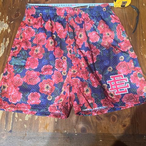 Eric Emanuel リアルツリー Eric Emanuel Real Tree Mens Large Shorts *NEW* Ships | Depop