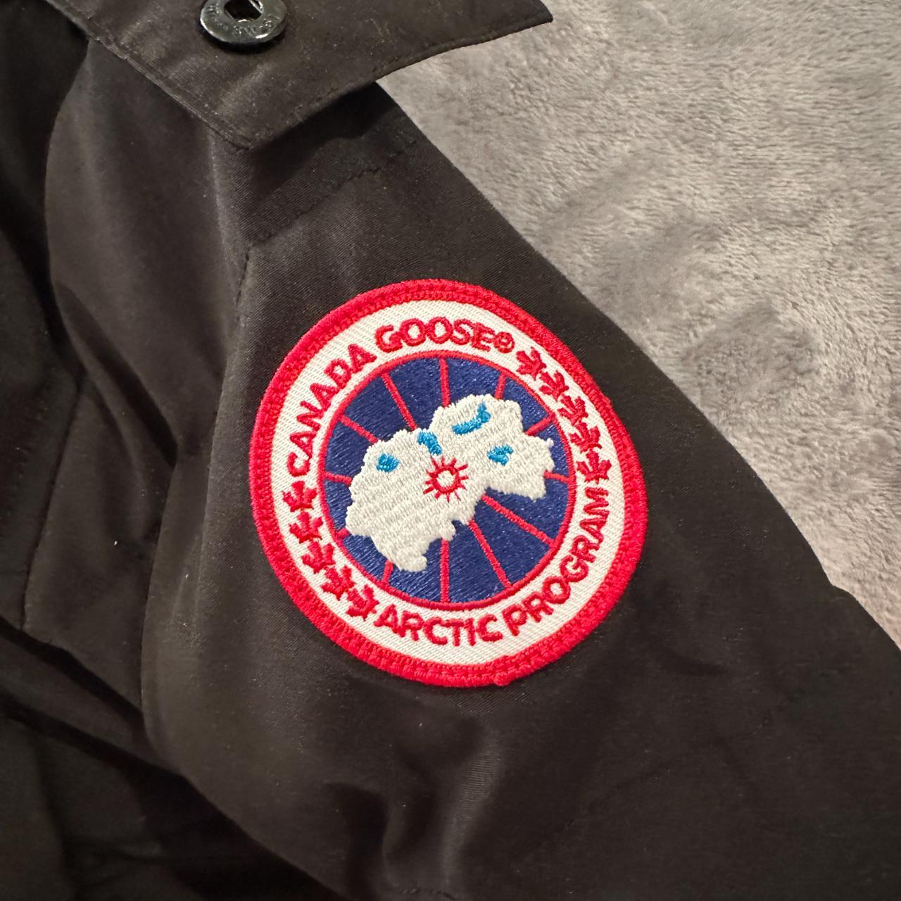 Canada Goose Wyndham Parka Jacket Coat 