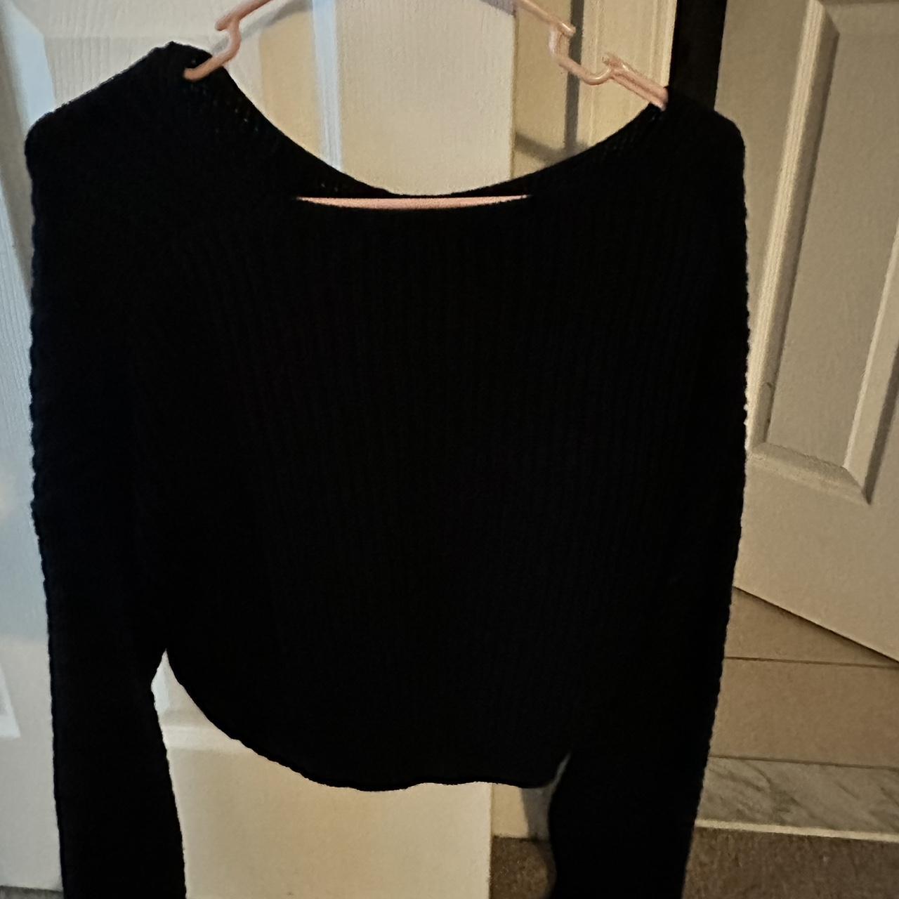 Black Sweater #sweater #comfy #blacksweater - Depop