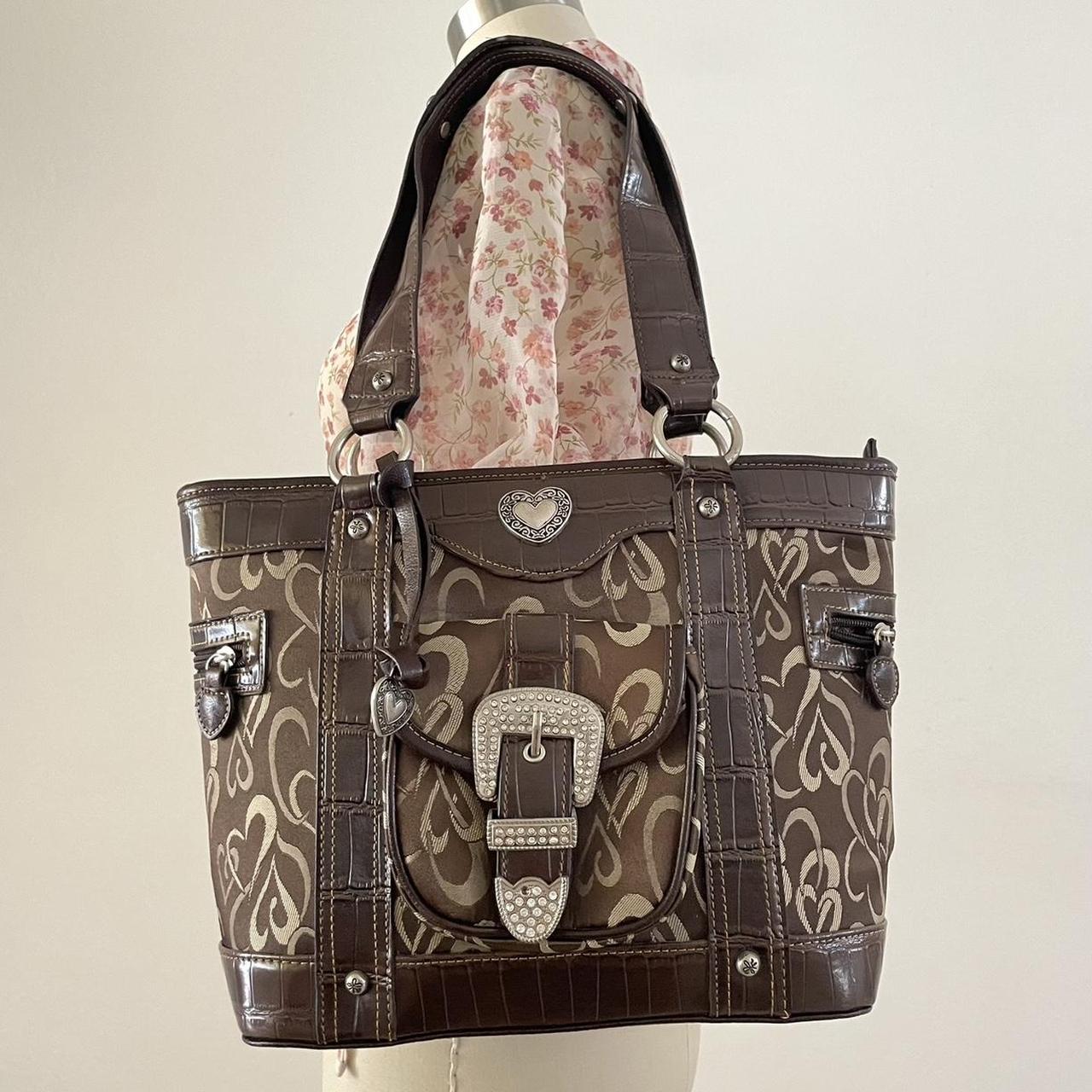 item listed by shopsurrealistic
