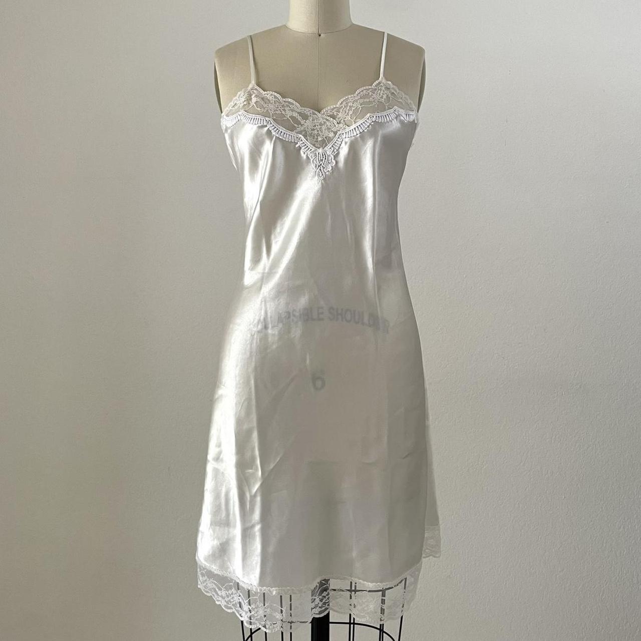 item listed by shopsurrealistic