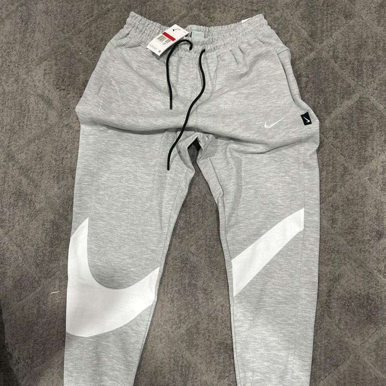 mens gray nike joggers