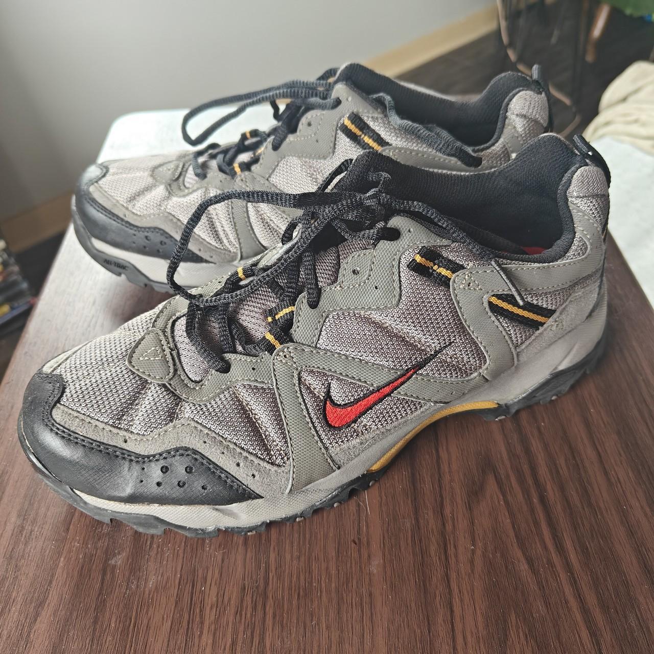 Vintage Nike ACG early 2000s goretex bandolier model | Depop Vintage Nike ACG early 2000s goretex bandolier model | Depop