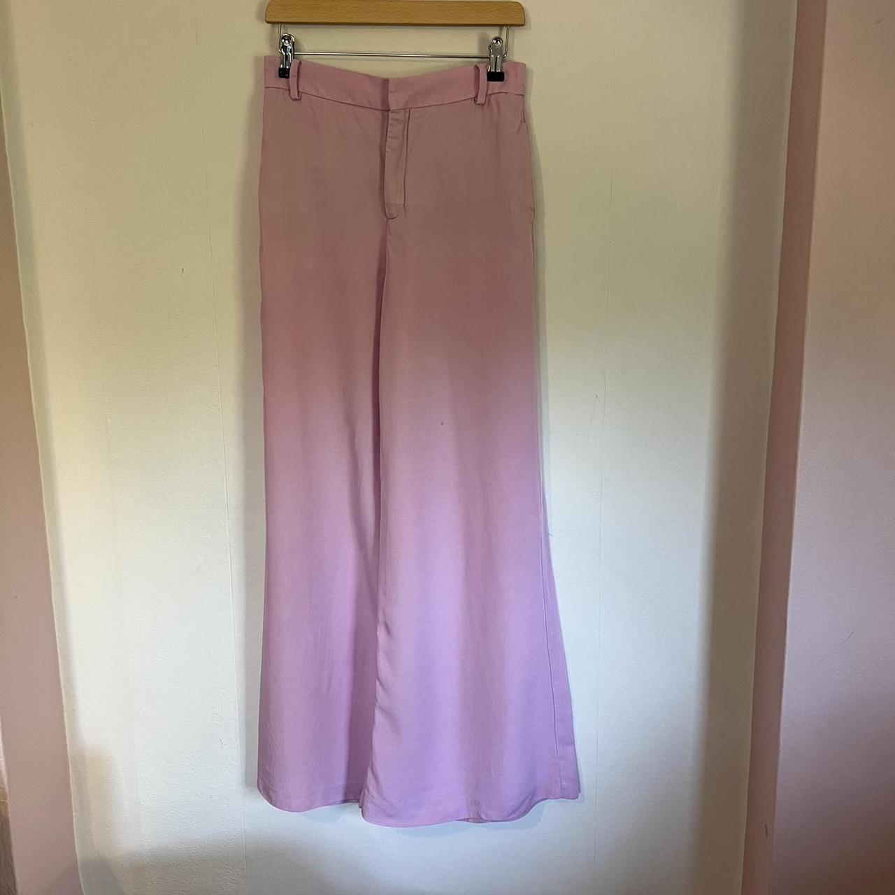 Pink Zara trousers So comfortable 🌷 and flattering - Depop