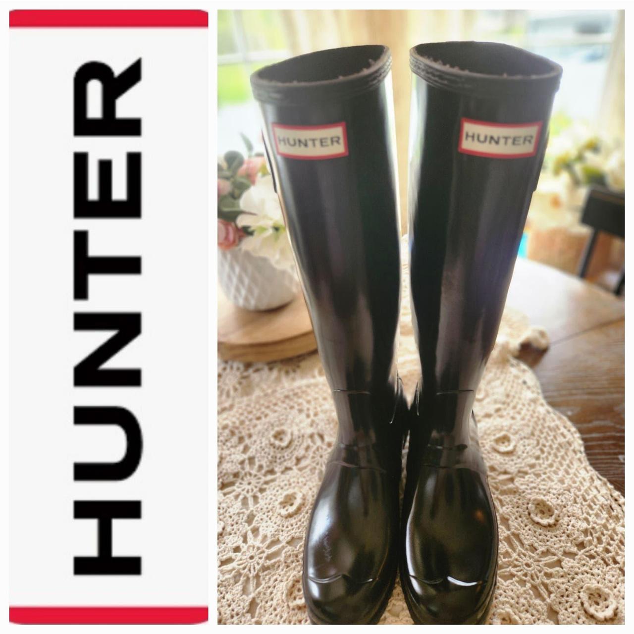 Black gloss hunter rain boots best sale