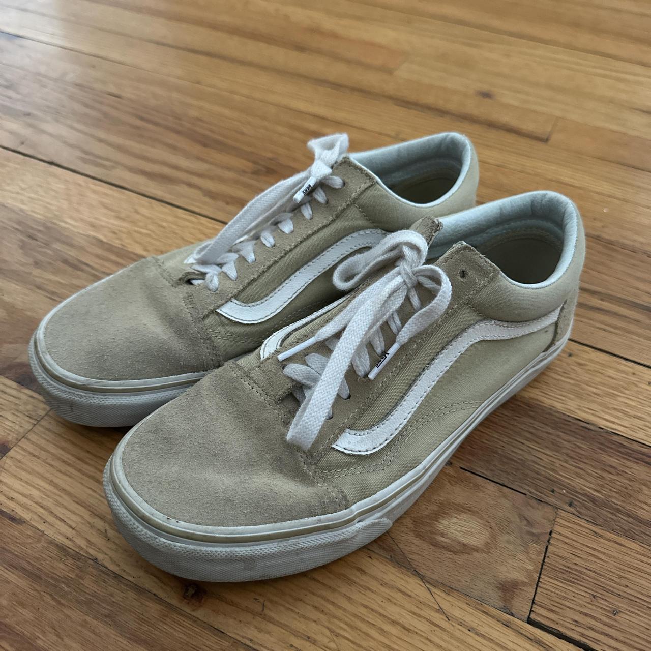 item listed by clarajdillon