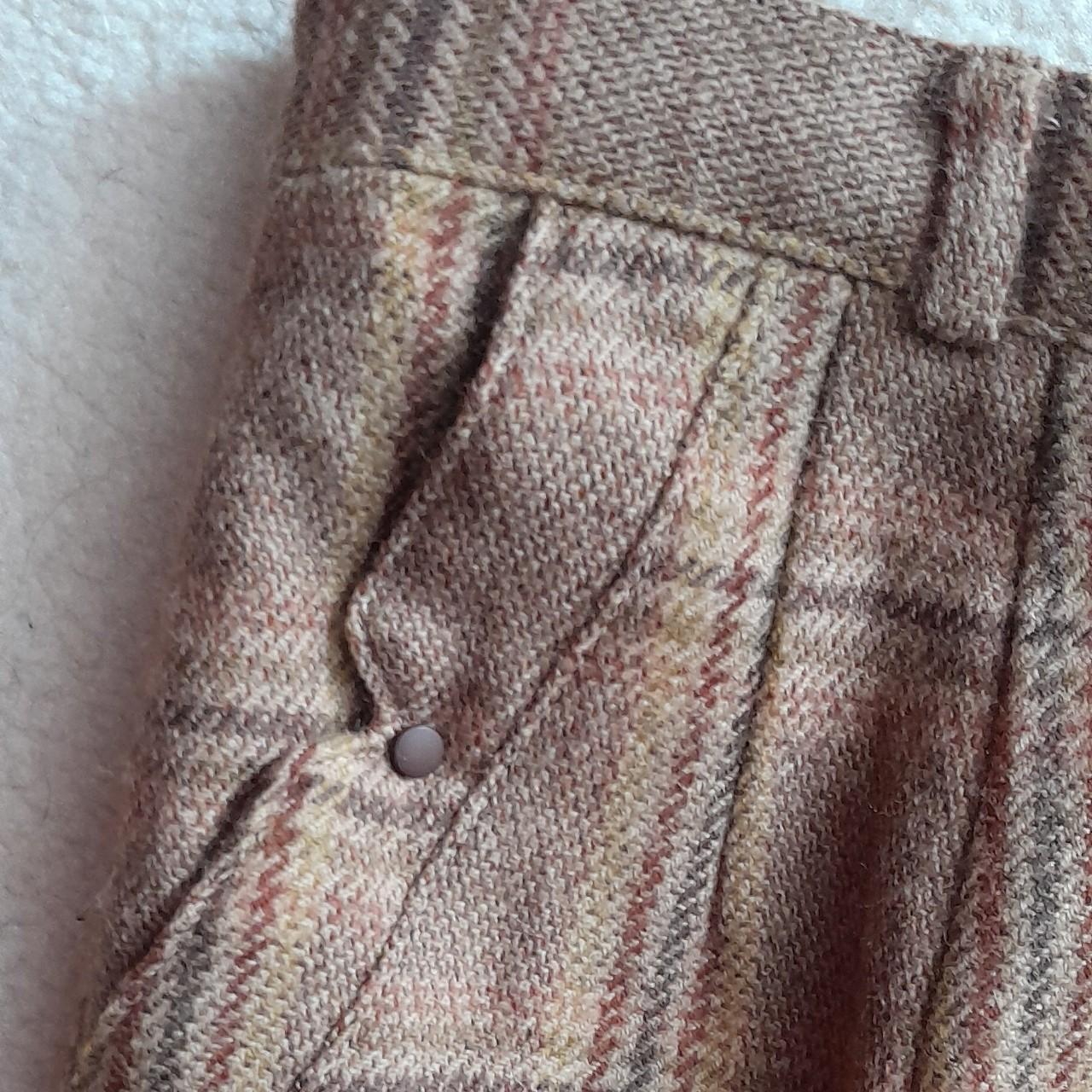 100% wool tweed pattern lined, ankle grazer trousers... - Depop