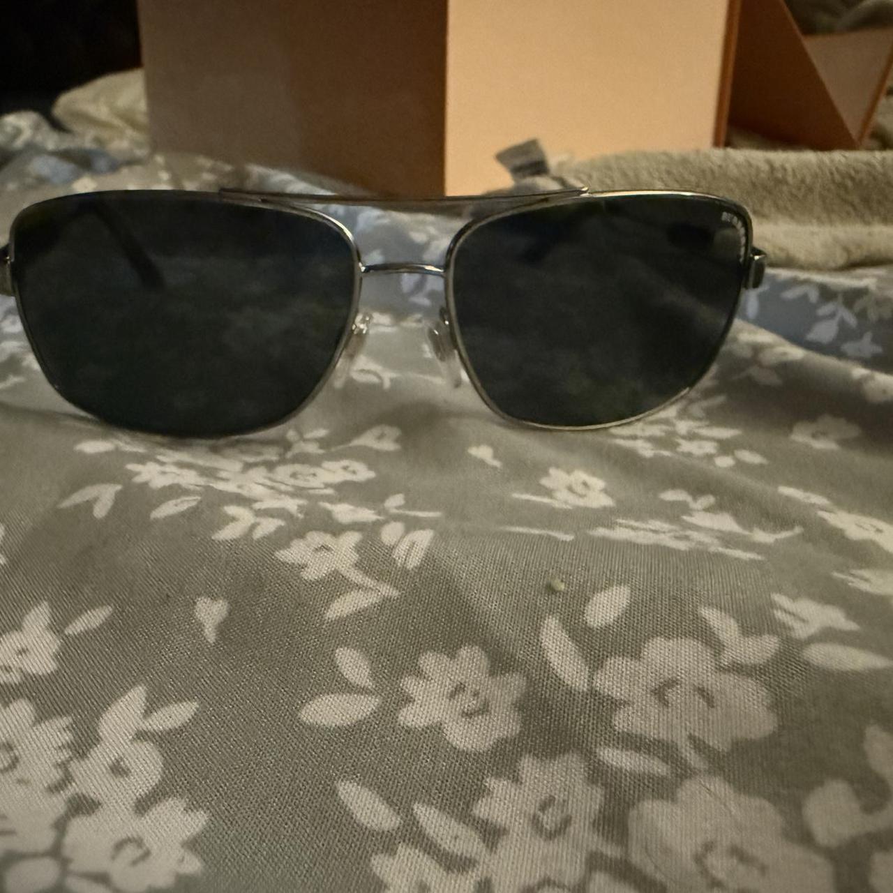 BURBERRY SUNGLASSES bought in MACYS OLD Depop
