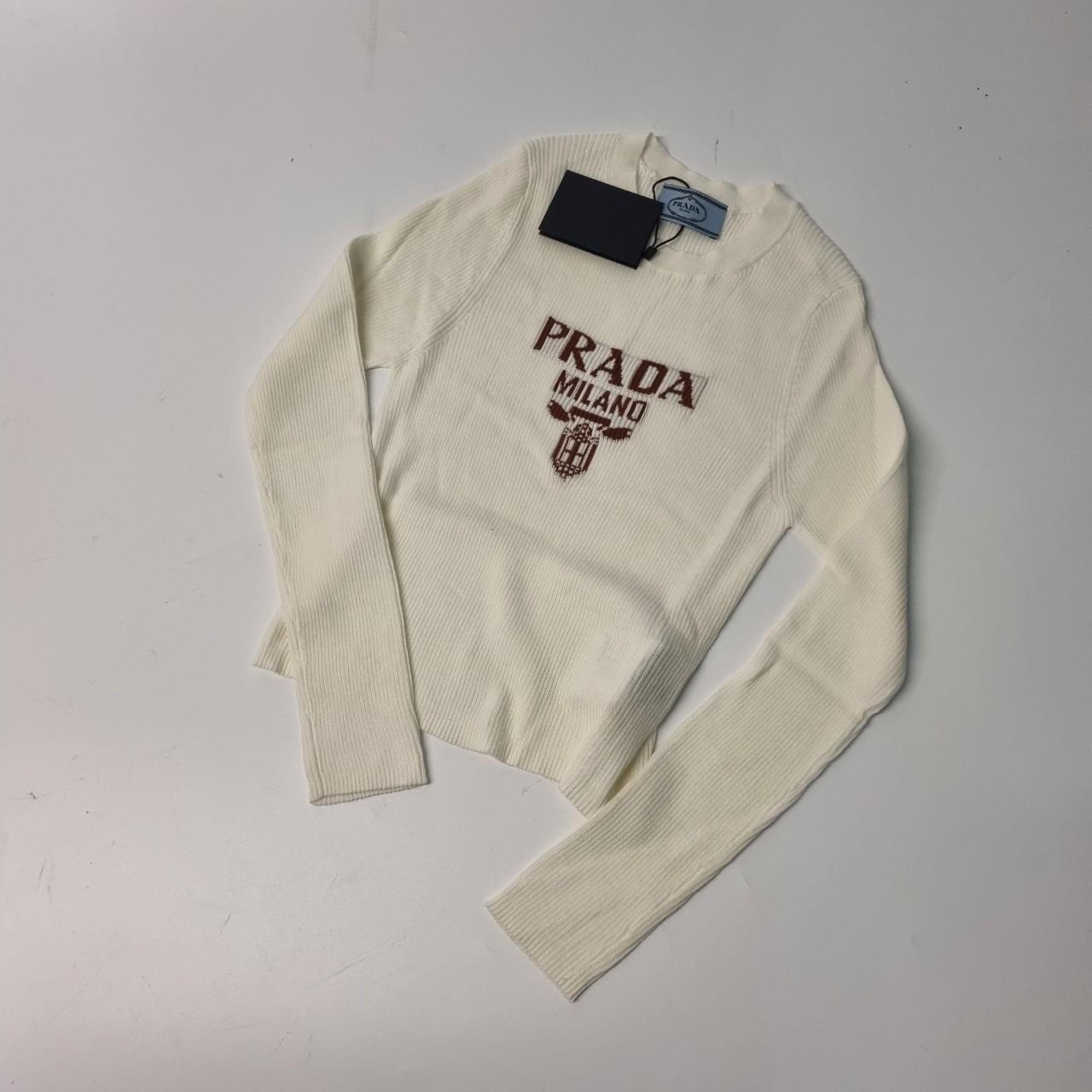 トップス Prada sport archive long sleeve T-shirt PRADA SPORT 00s WHITE LONGSLEEVE TEE (M) – Treasuresmarket
