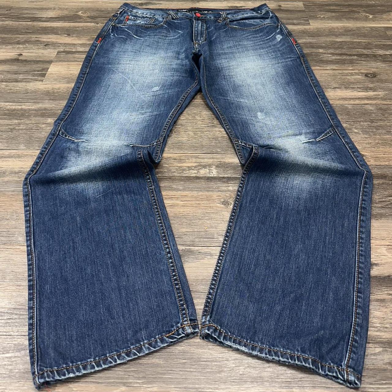 item listed by readytwowhere