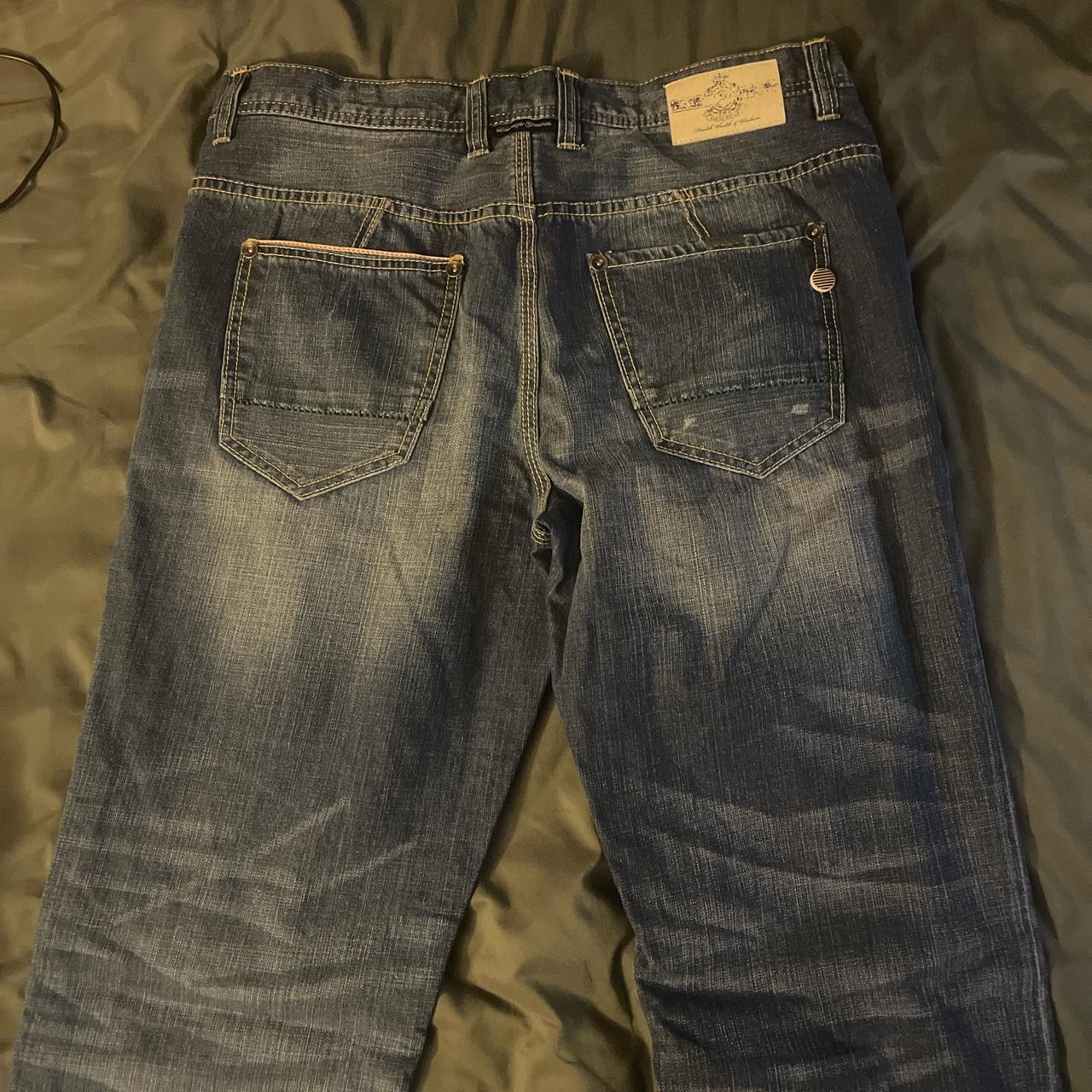 phat farm jeans made fo da skaters baggy... - Depop