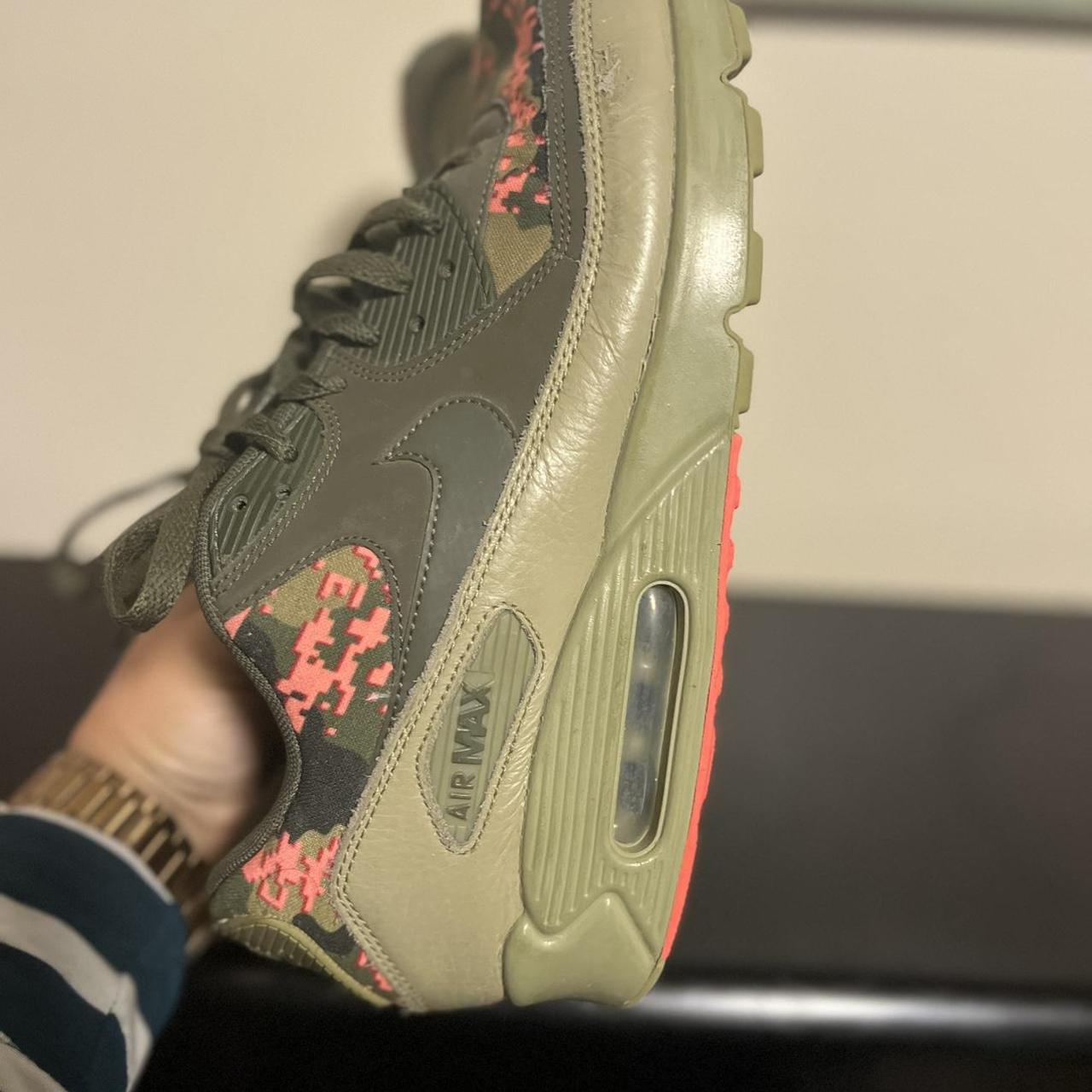 Nike Air Max 90 Digi Camo Olive