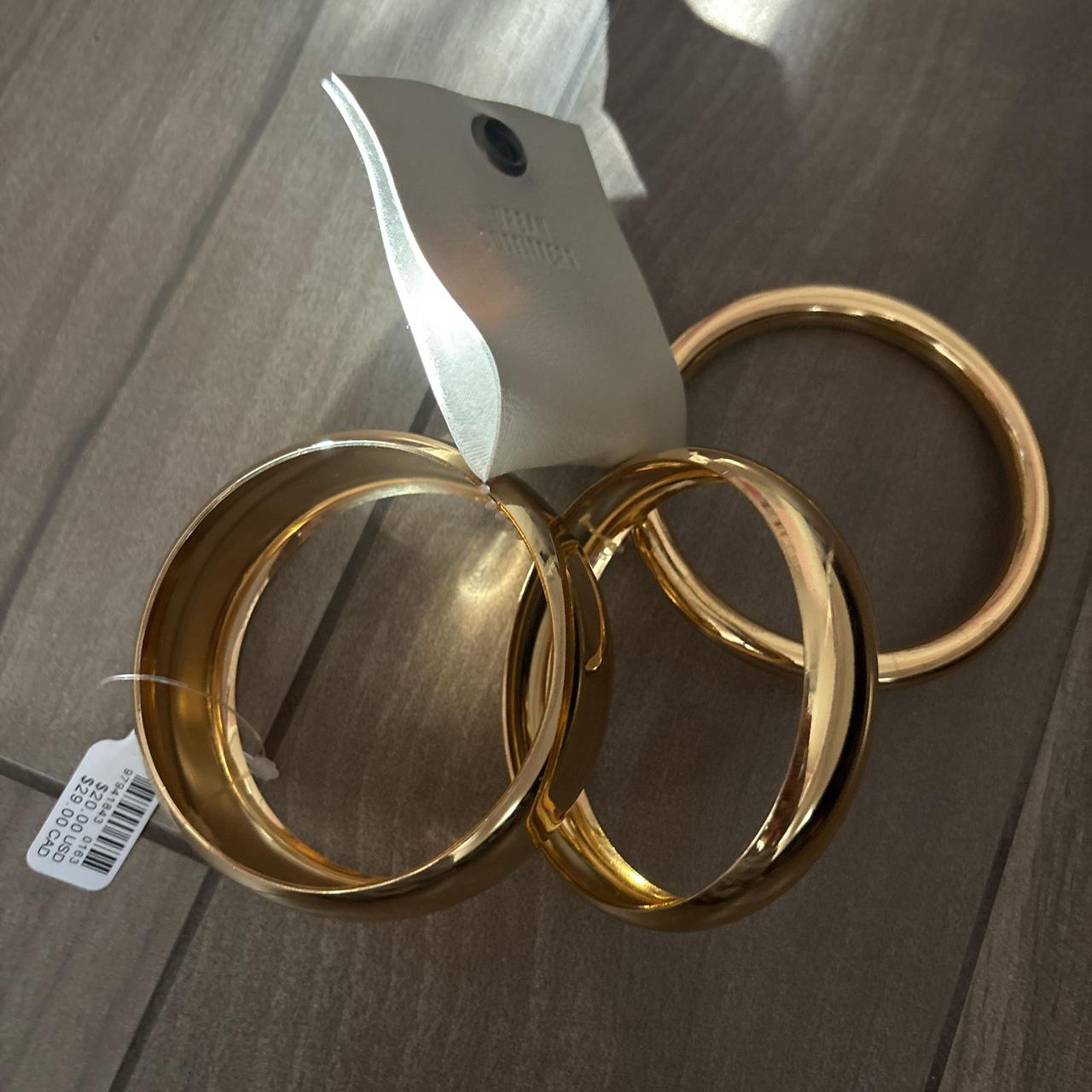 item listed by lindscam
