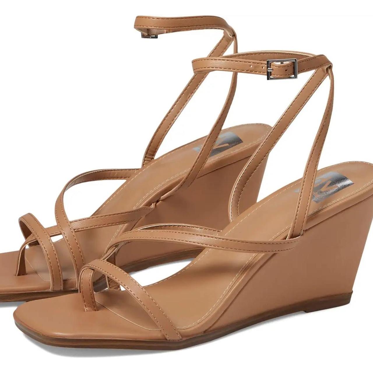 Dolce vita hot sale urbane wedge