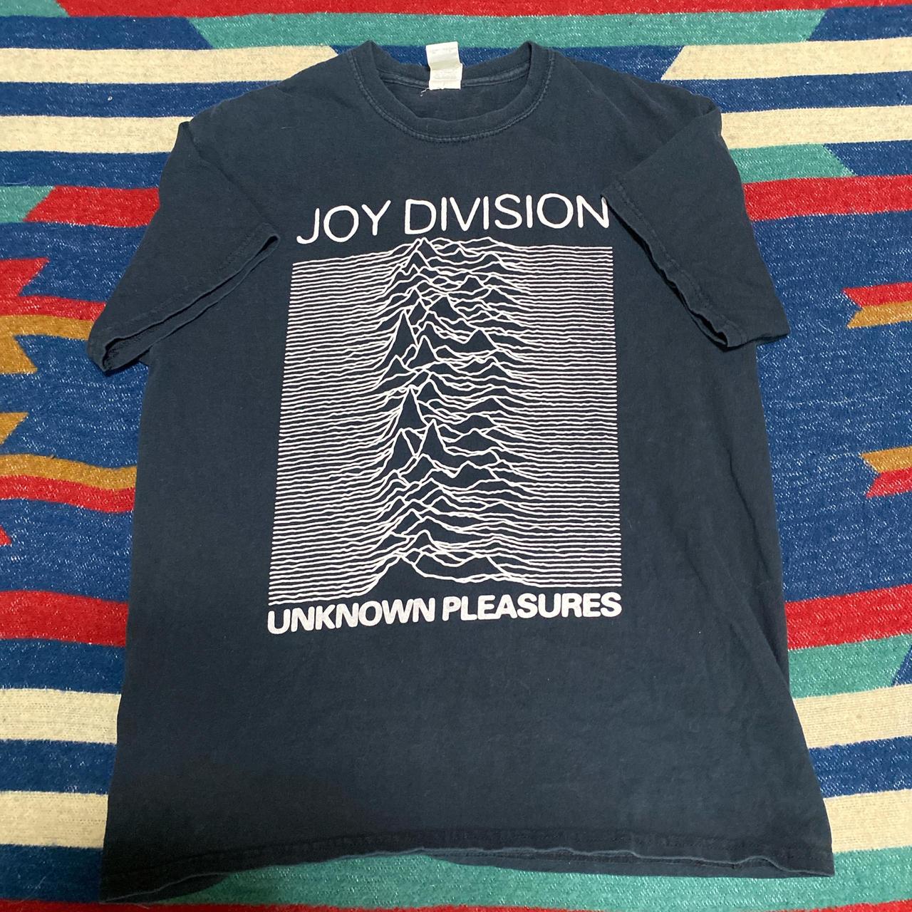 item listed by ajsthrifting