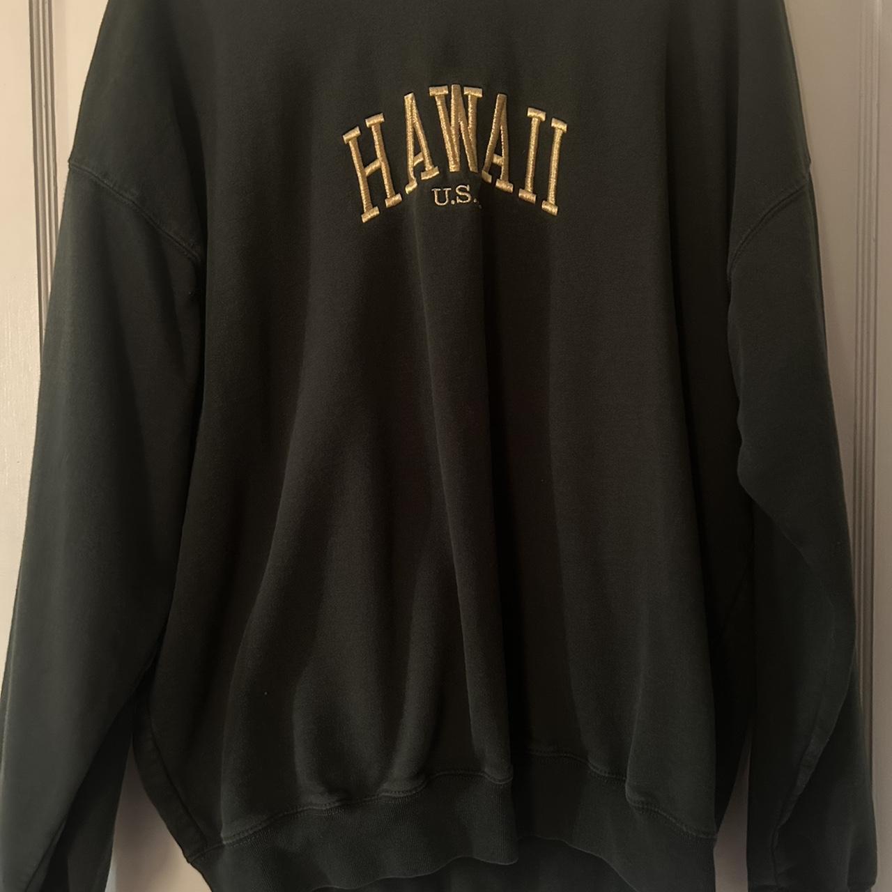 Brandy Melville Hawaii Crewneck - oversized - Depop