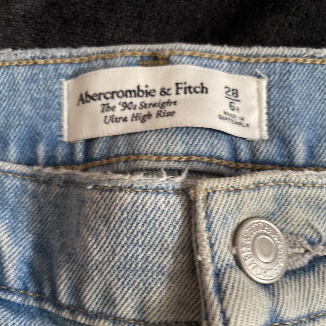 abercrombie & fitch jeans w/ some wear. - Depop