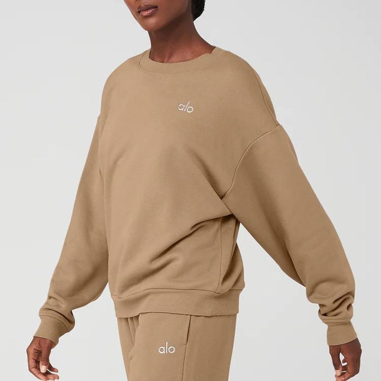 ALO ACCOLATE SET Size M New without tag Unworn,… - Depop