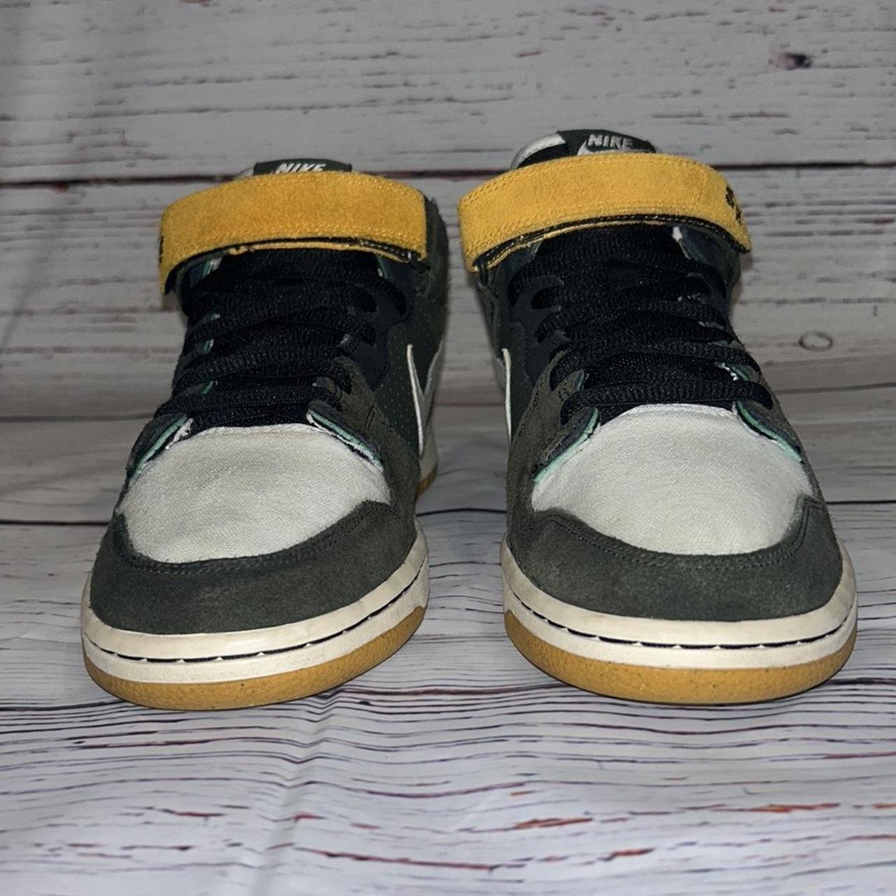 Dunk high green bay clearance packers