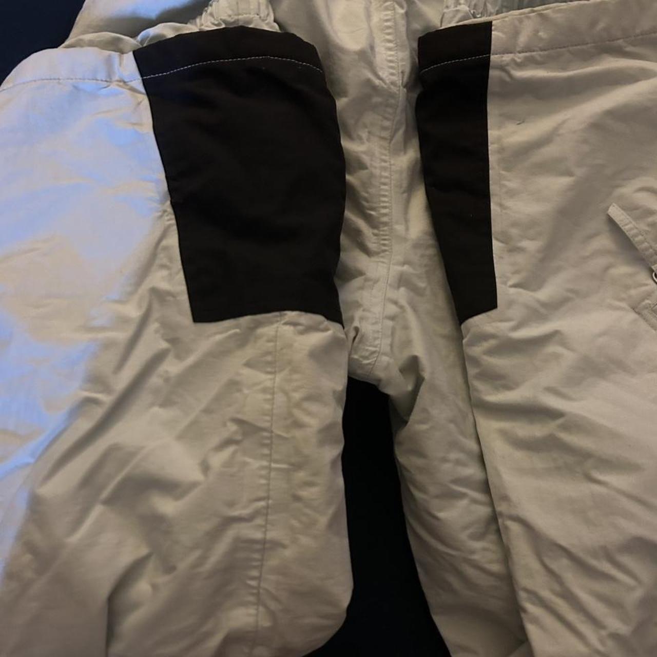 White stuff ski pants Can be worn in the UK winter... - Depop