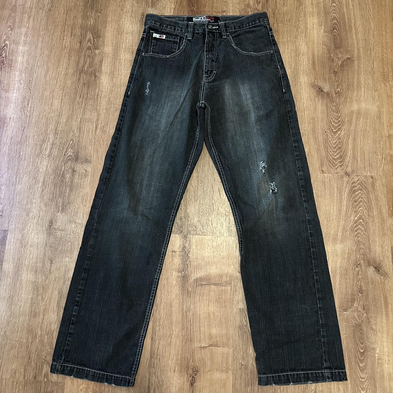 32” Black Y2K style jeans - Depop