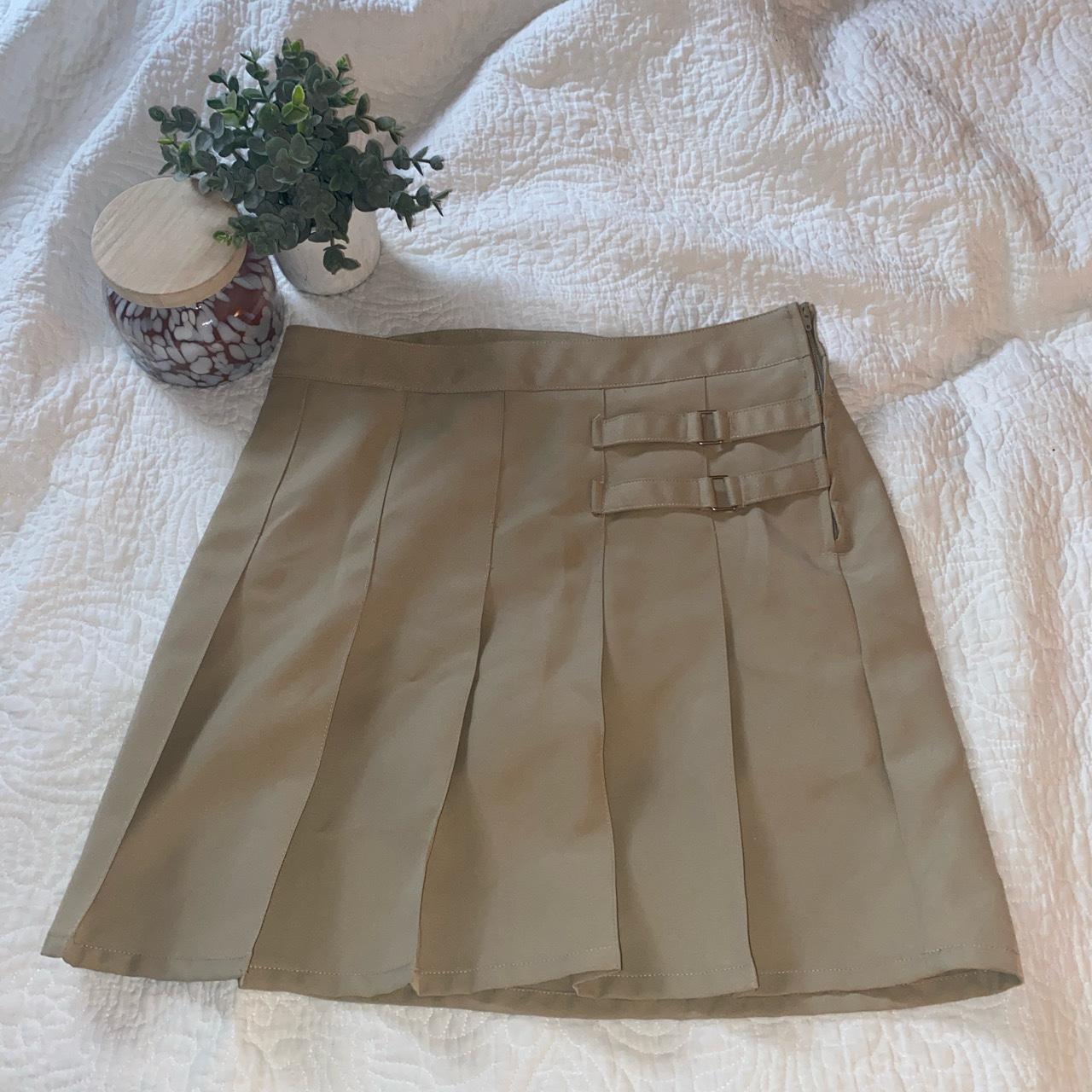 item listed by lydscloset98